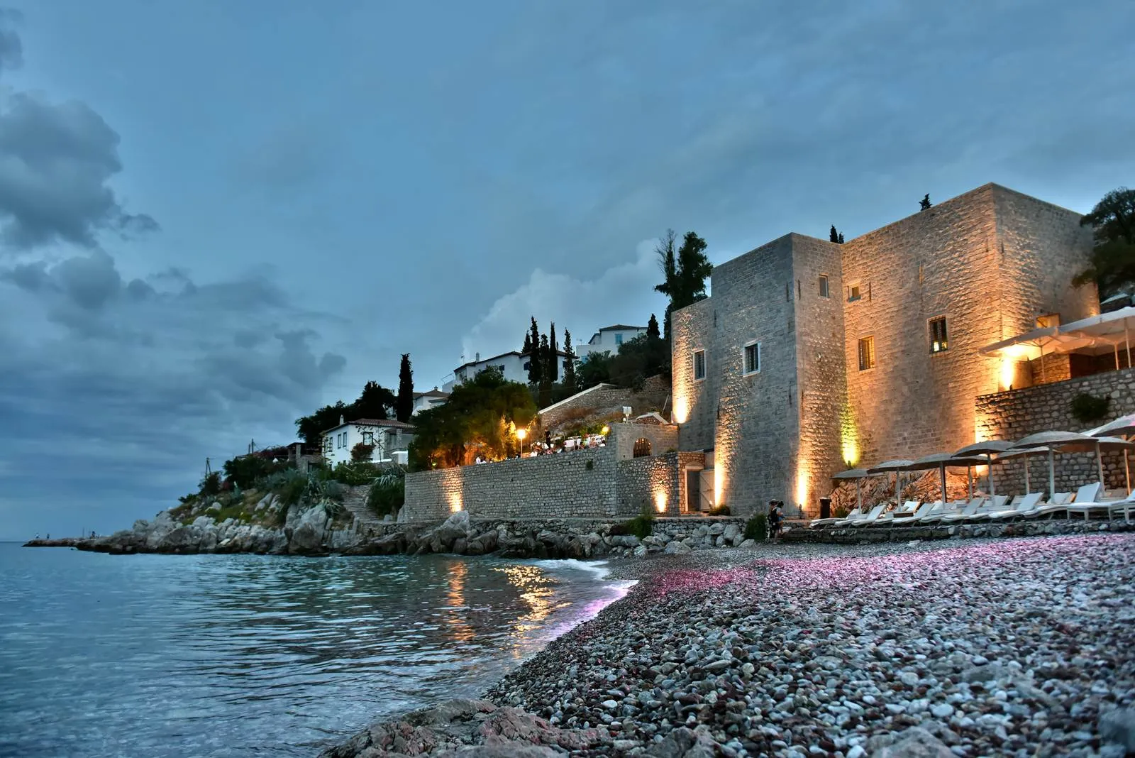 Castello Hydra Restaurant