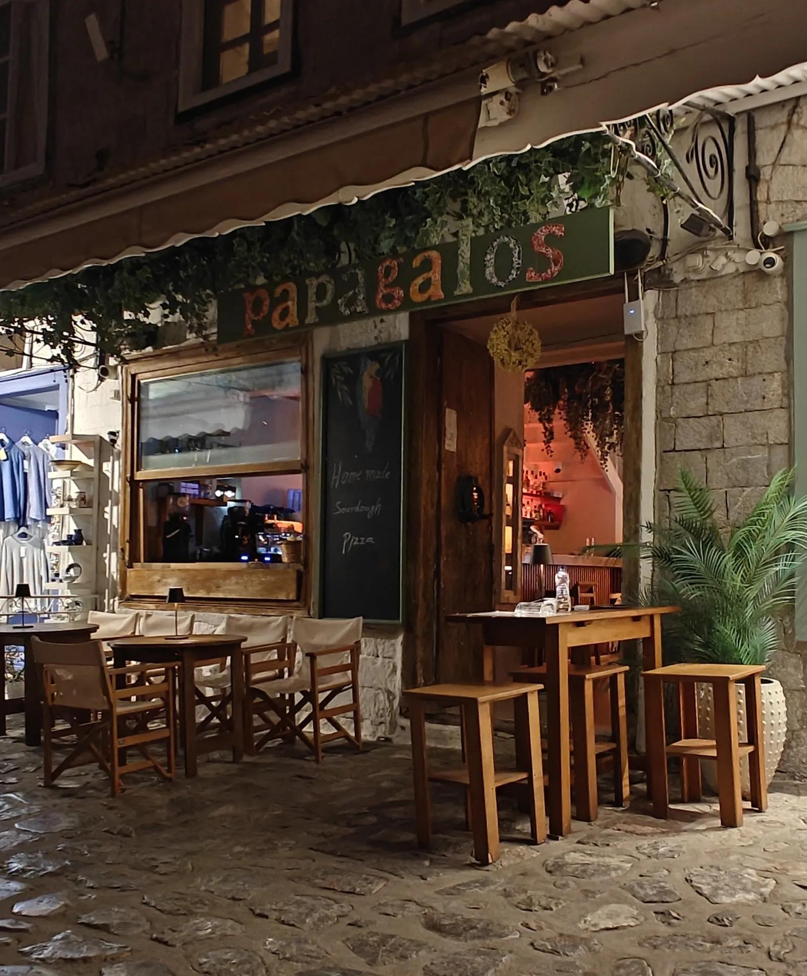 Papagalos